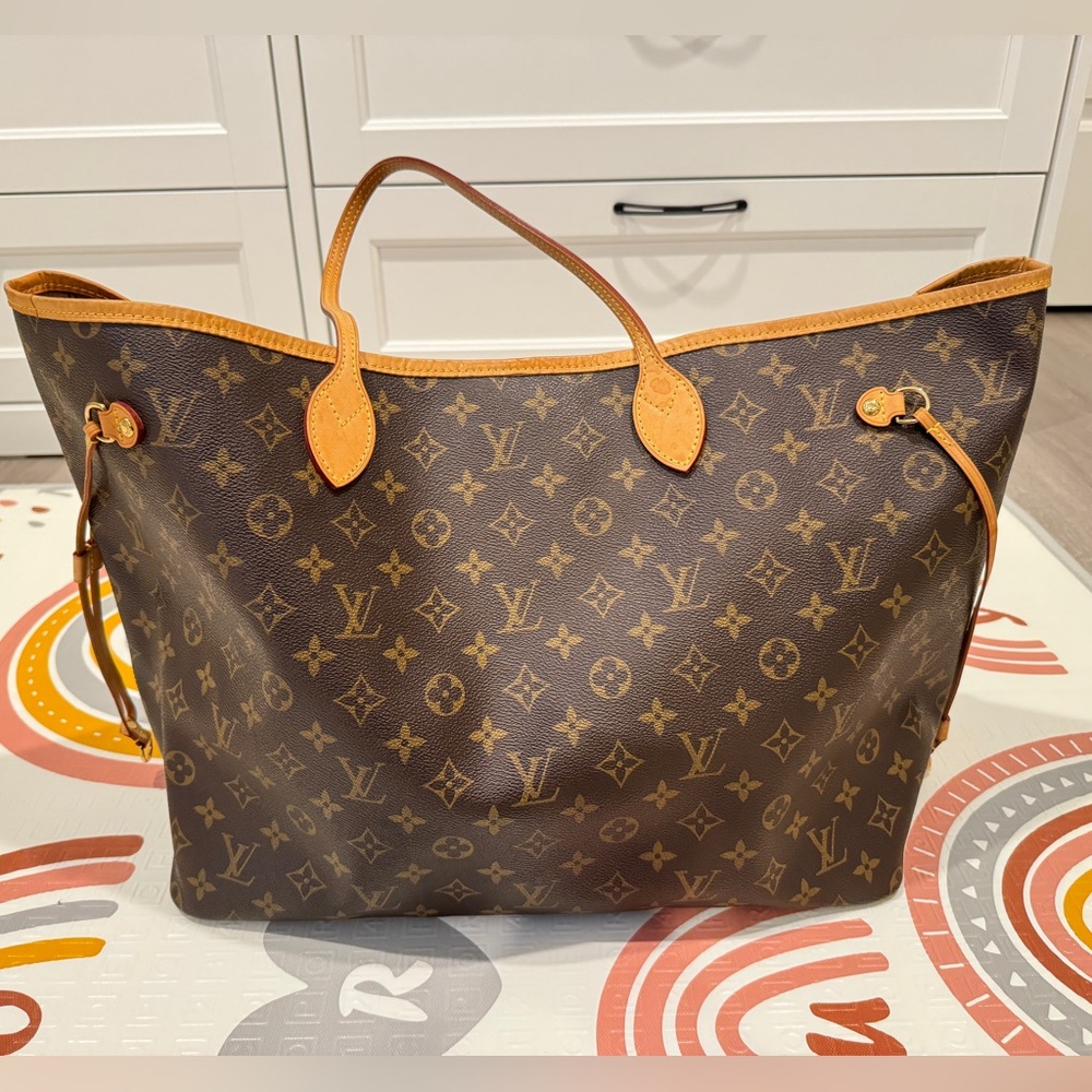 Louis Vuitton Neverfull GM Size- 100% Authentic